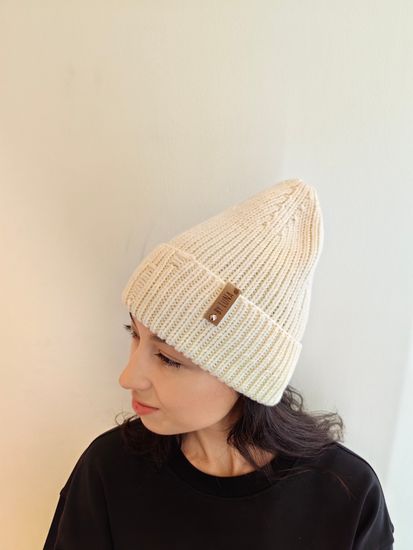 Шапка LuNa  Молоко hand made 100% меринос