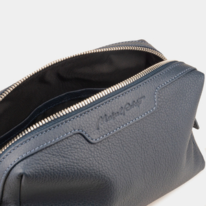 Несессер Trapèze из кожи теленка синего цвета