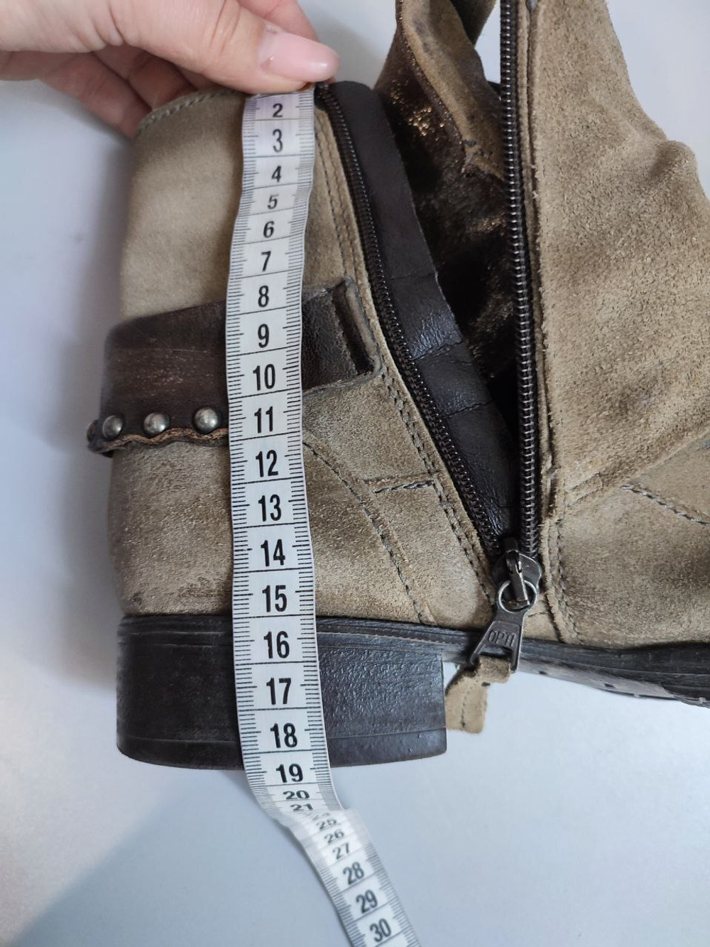 Ботинки брутальные визуально из кожи 40 размер