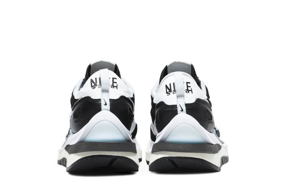Кроссовки Sacai X Nike Vaporwaffle Black And White