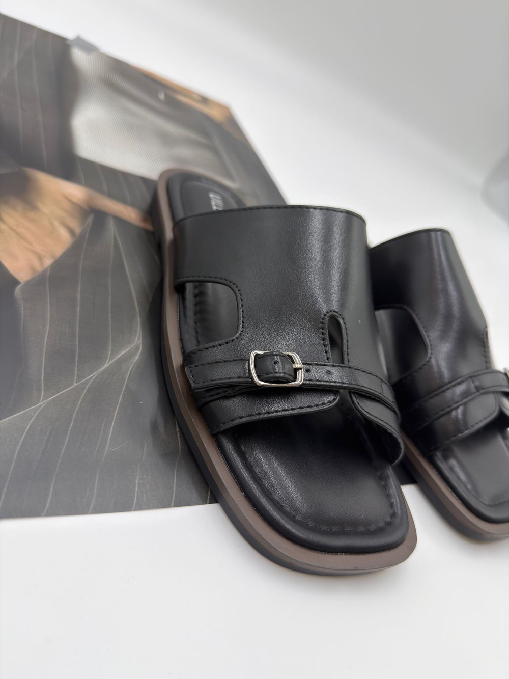 Босоножки женские эко-кожа арт. FEY 495-3 цвет "чёрный"