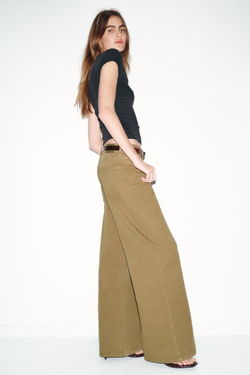 ZARA ФУТБОЛКА С V-ОБРАЗНЫМ ВЫРЕЗОМ, СВИНЦОВЫЙ