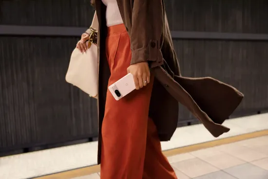 Смартфон Google Pixel 8 8/256 Rose ( нежно розовый)