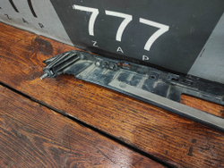 Кронштейн крышки багажника Geely Tugella 19-нв Б/У Оригинал 5062040200