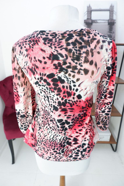 Джемпер с принтом 44 размер