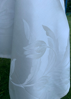 Скатерть 150х220 и 8 салфеток EmilioGatti Tulipan белые