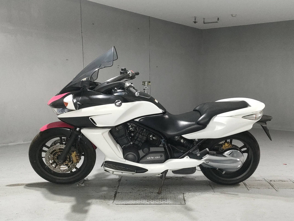 Honda DN-01 2008