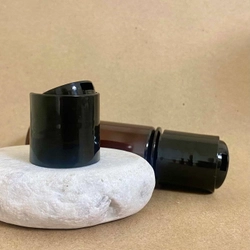 Крышка 28 диск-топ Черная гладкая