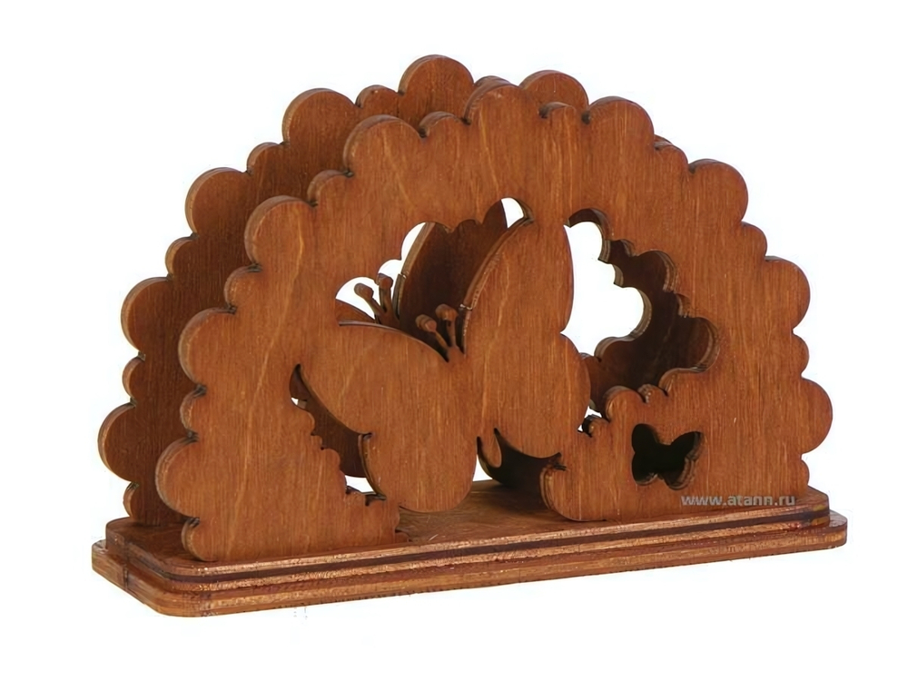 Салфетница деревянная резная