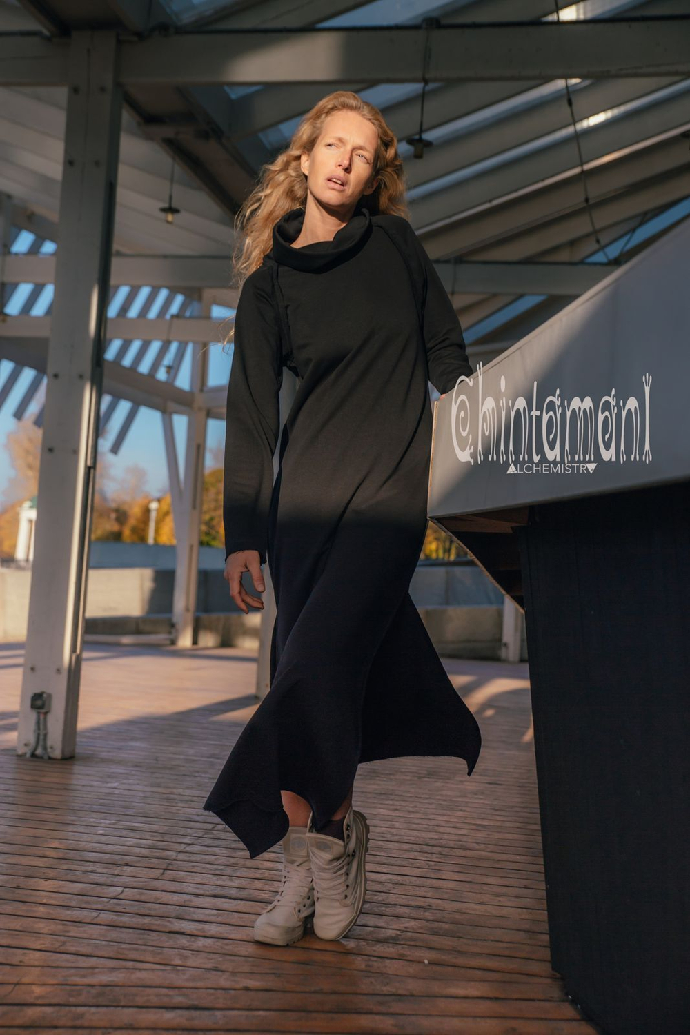 Платье Chintamani трикотажное черное