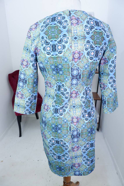 Платье Joliesse с абстракцией, маркировка 40, визуально на 46 размер