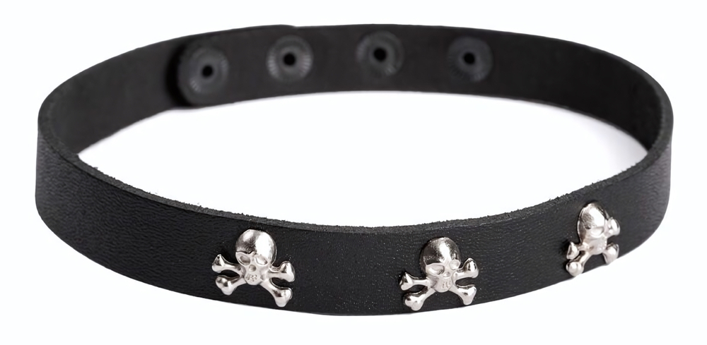 Кожаный чокер Веселый Роджер (Цвет: черный с серебристым)