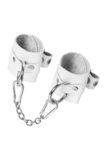Белые мягкие кожаные наручники с люверсами (Цвет: белый)
