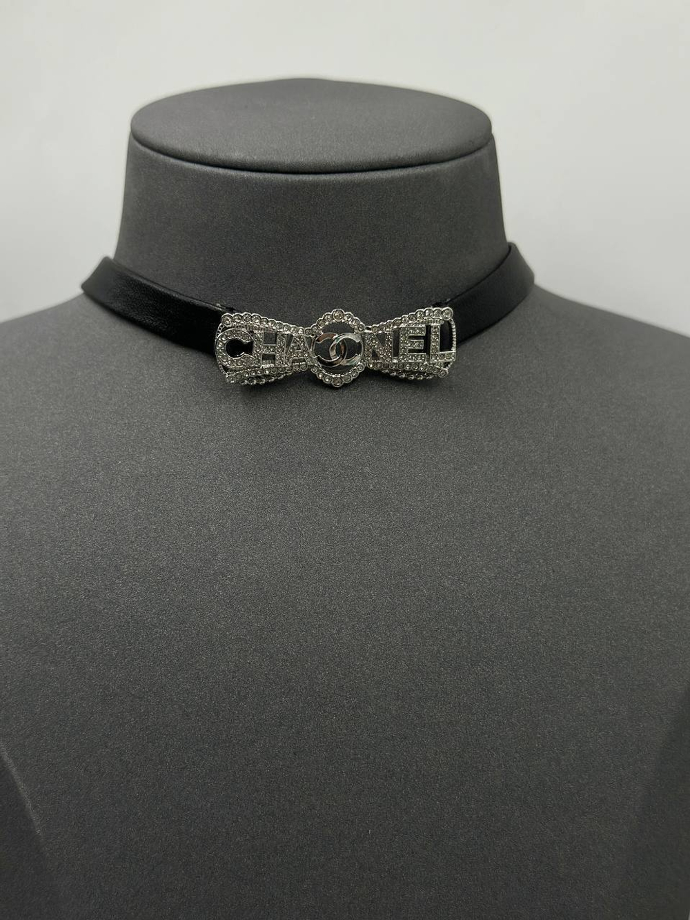 Чокер CHANEL