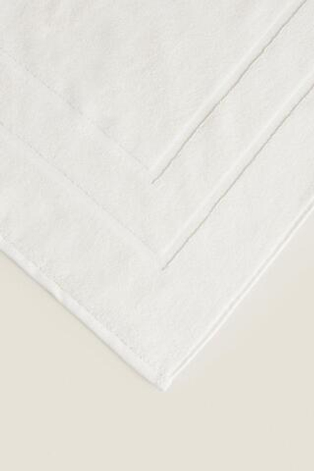 ZARA HOME ХЛОПКОВЫЙ НЕСКОЛЬЗЯЩИЙ КОВРИК ДЛЯ ВАННОЙ, ЭКРЮ