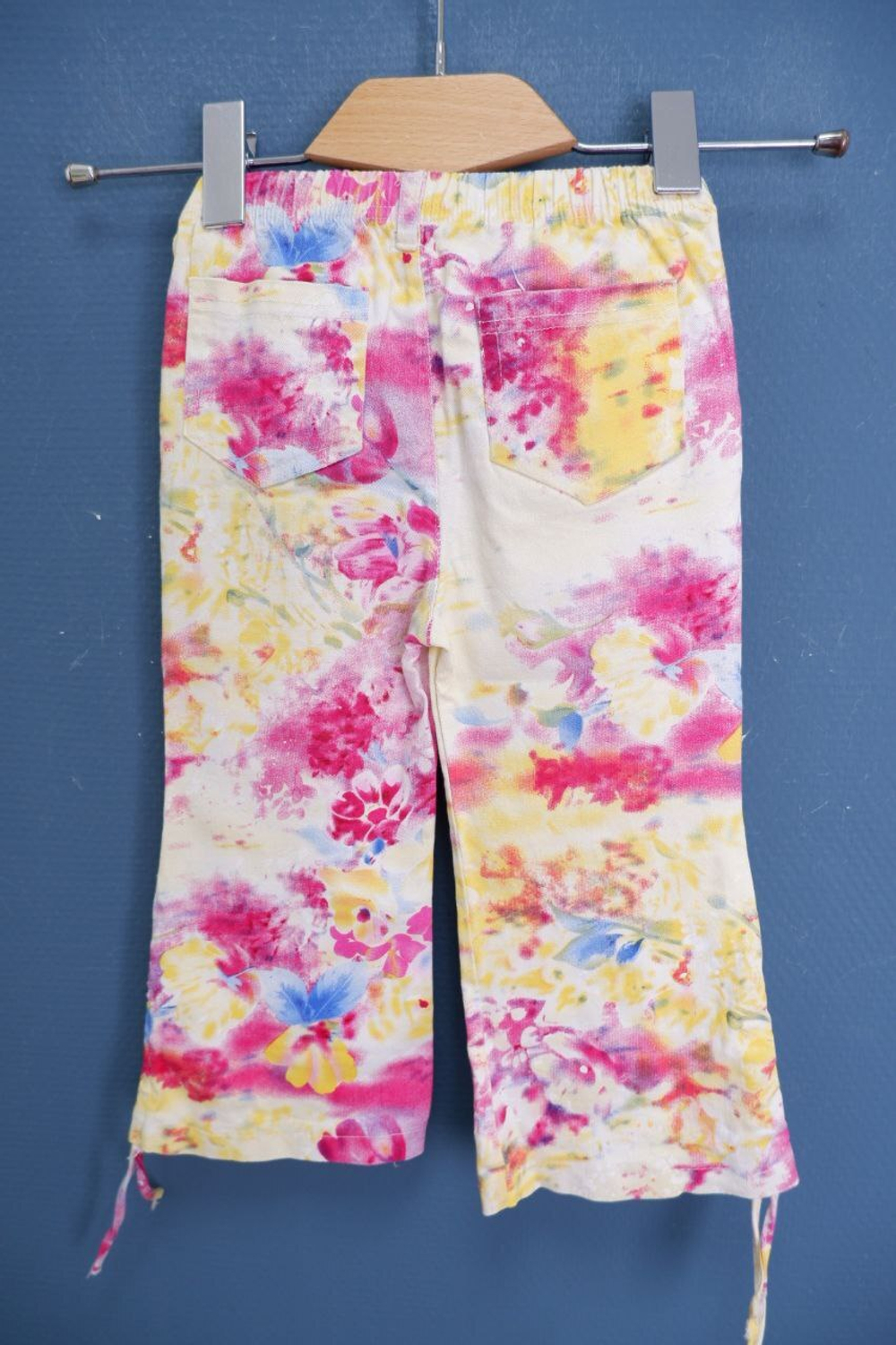 Штаны яркие на 4 года