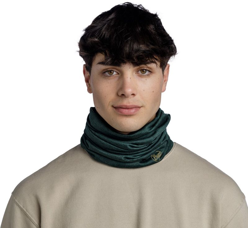 Тонкий шерстяной шарф-труба Buff Merino Lightweight Solid Silversage Фото 2