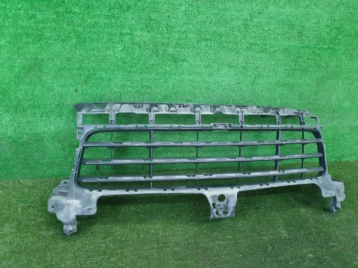 Решетка переднего бампера Porsche Cayenne 3 17-23