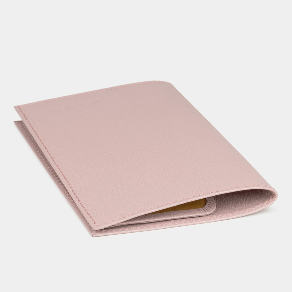 Кожаная обложка для паспорта, коза пудрового цвета