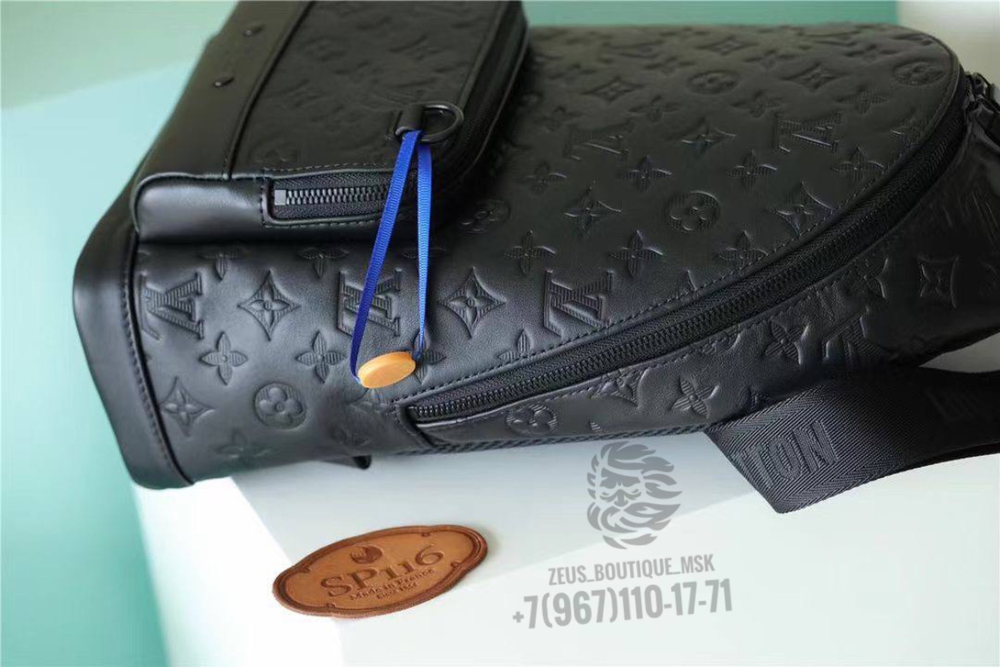 Нагрудная сумка-слинг Louis Vuitton