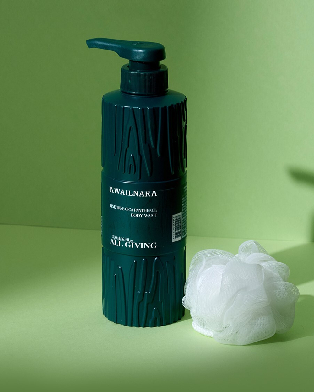 Welcos Kwailnara All Giving Pine Tree Cica Panthenol Body Wash гель для душа с экстрактом сосновой хвои