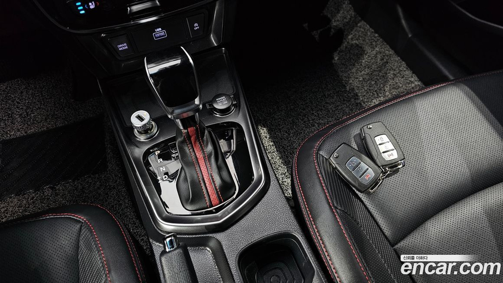 KG Mobility (Ssangyong) Very New Tivoli Бензин 1.5 2WD (08.2020)