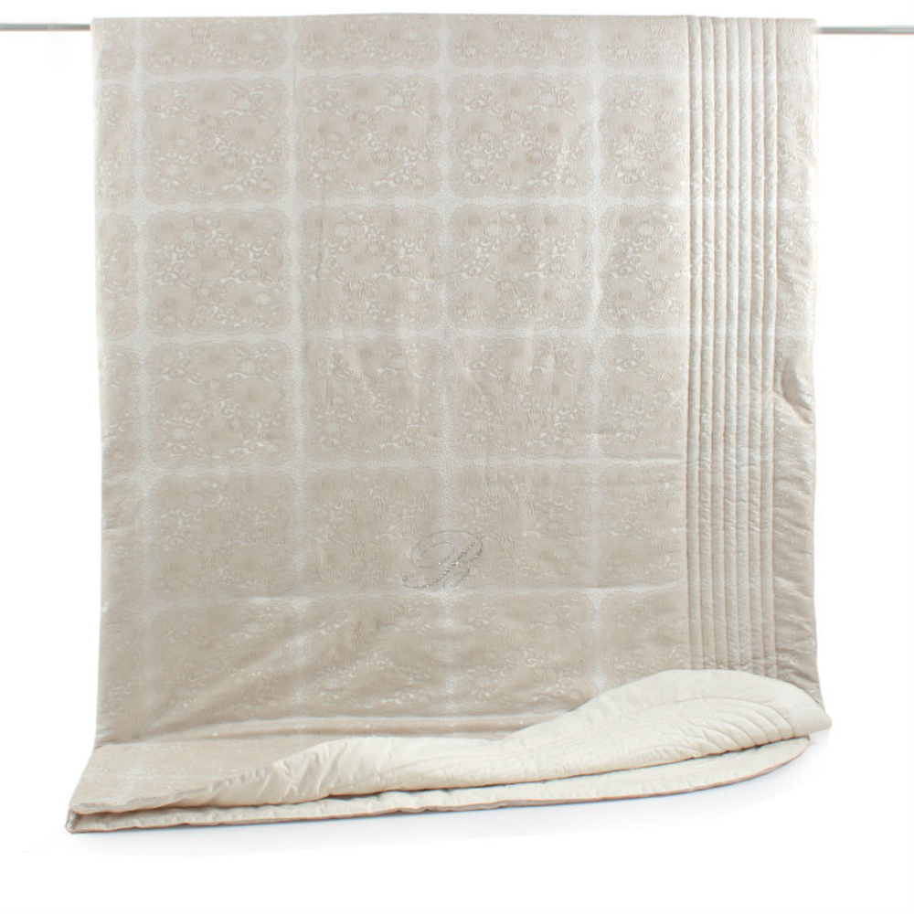 Покрывало 270х270 Blumarine Lafayette бежевое Италия