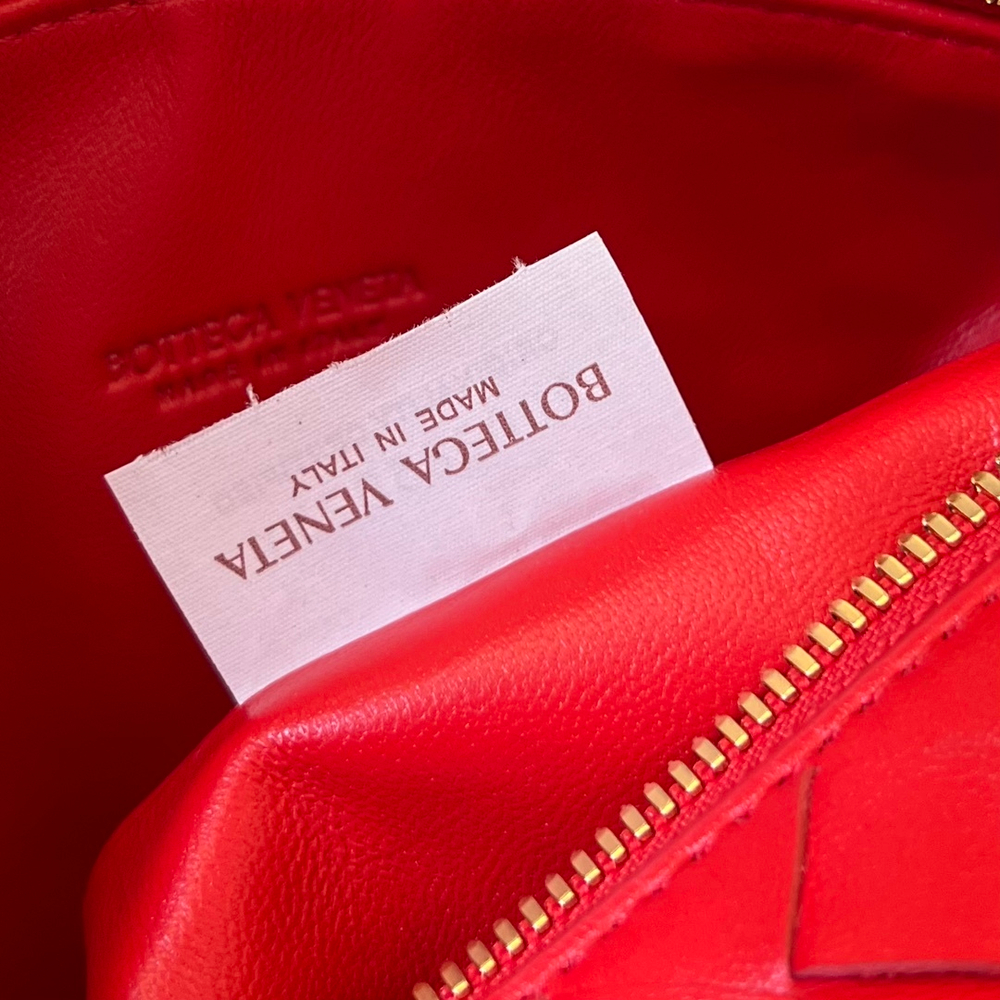 Bottega Veneta Mini Wallace 20 cm
