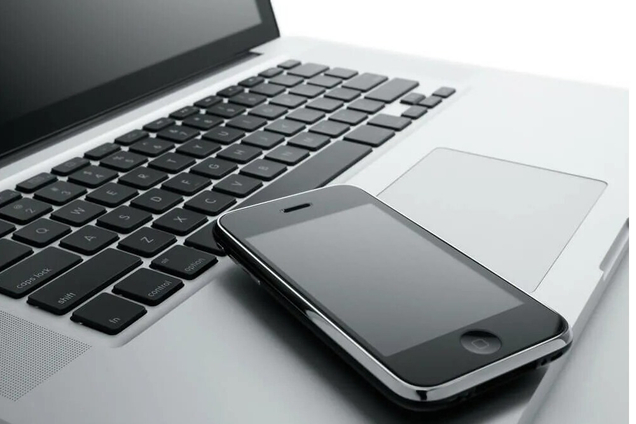 <p style="text-align: center;"><strong><span style="font-family: georgia, palatino; font-size: 18pt;">*Что включает в себя первичная консультация?</span></strong></p>