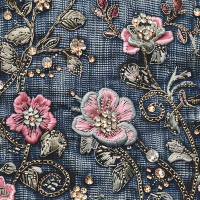 Деним и вышивка