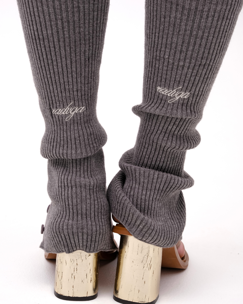 Гамаши с пуговицами Рыбья чешуя