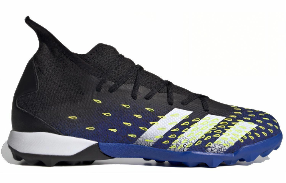 Кроссовки Adidas Predator Freak .3 Tf