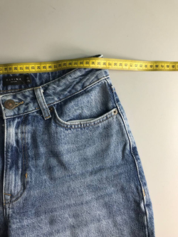 Джинсы Zarina с сердечками, визуально на 42 размер