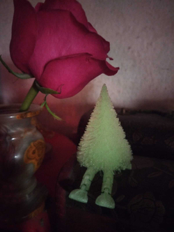 Новогодний подарок 3Д печать Ёлочка с подвижными ножками светящаяся в темноте