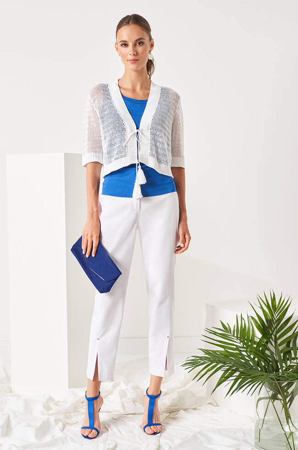 1825 Жакет женский (белый)