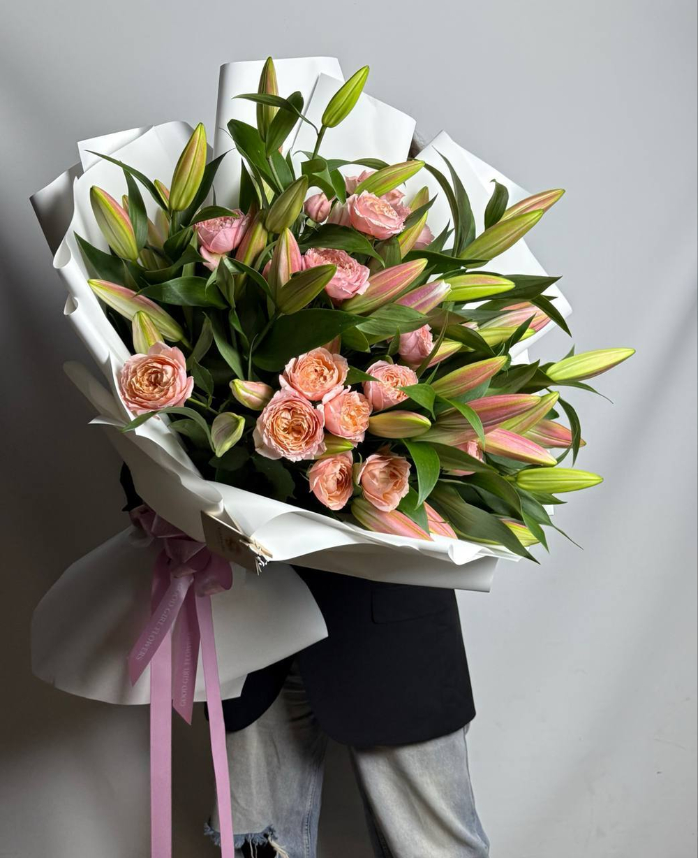 Лилия и Роза