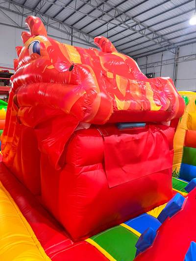Коммерческий надувной батут «Змей Горыныч» 8,5*7*6 м