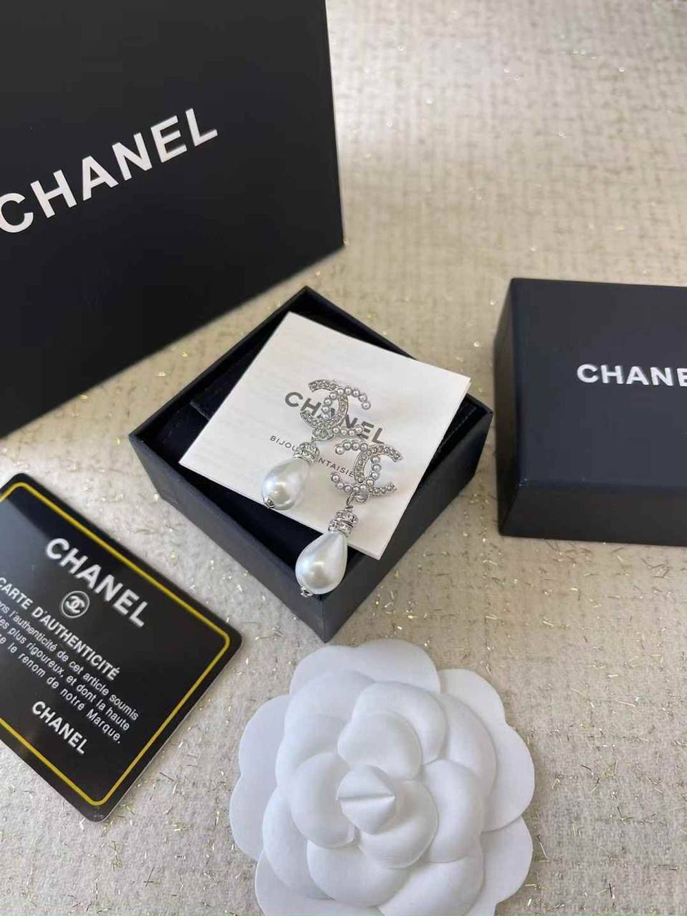Серьги CHANEL