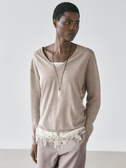 Massimo Dutti Свитер оверсайз с V-образным вырезом, норка