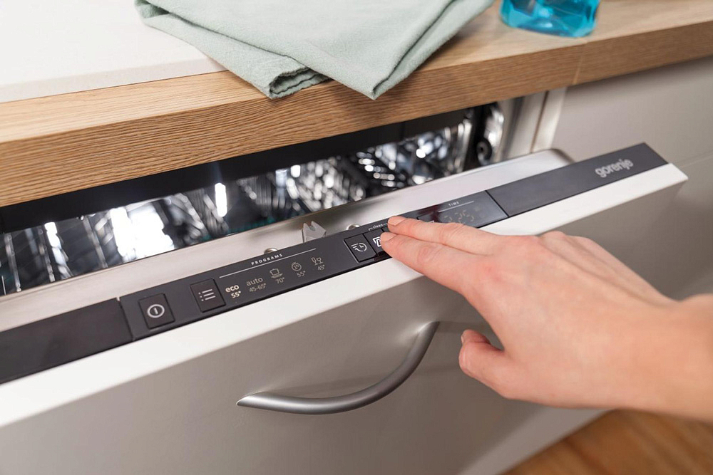 Встраиваемая посудомоечная машина Gorenje GV661C60