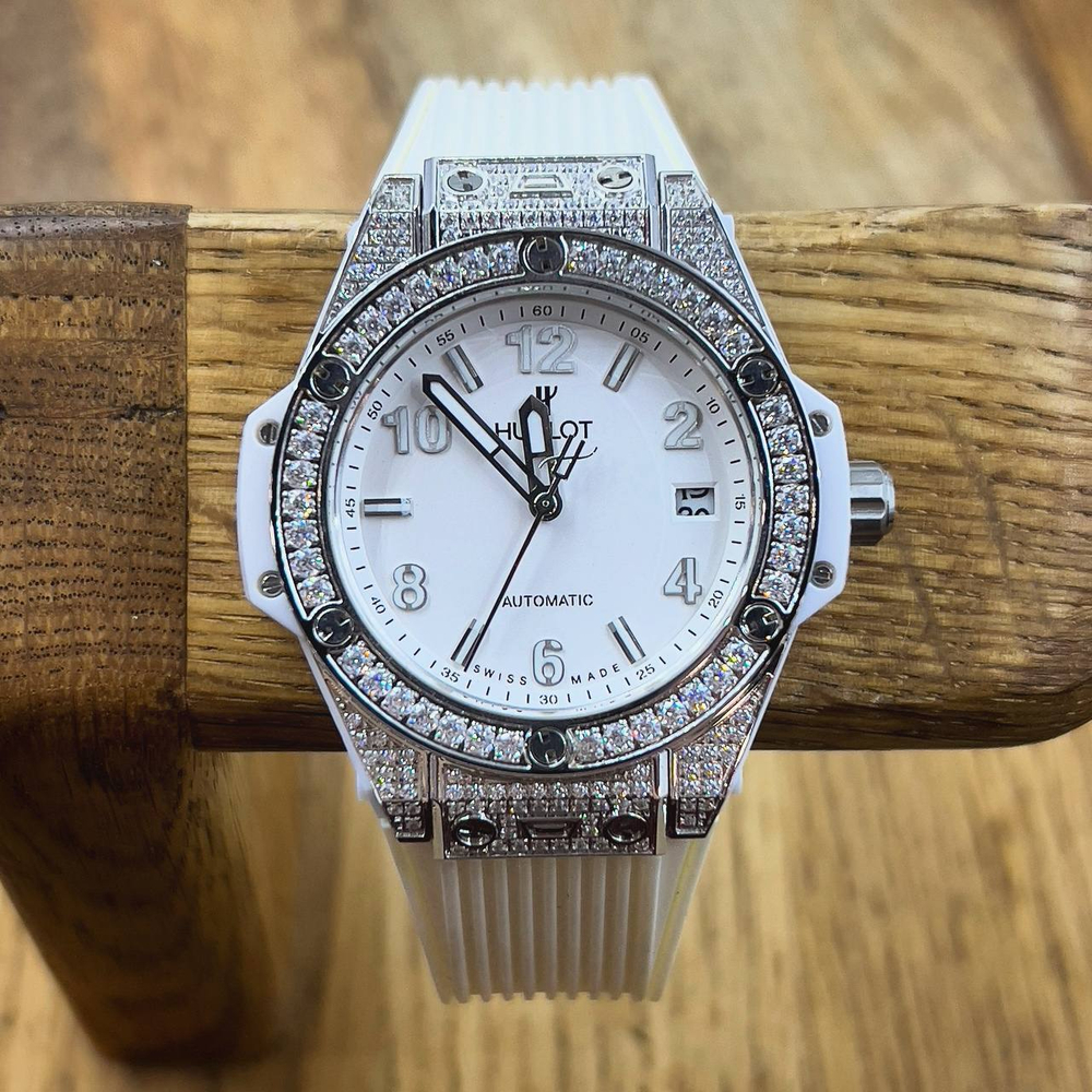 Часы Hublot