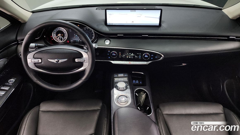 Genesis GV70 2.5T Бензин 2WD (03.2021)