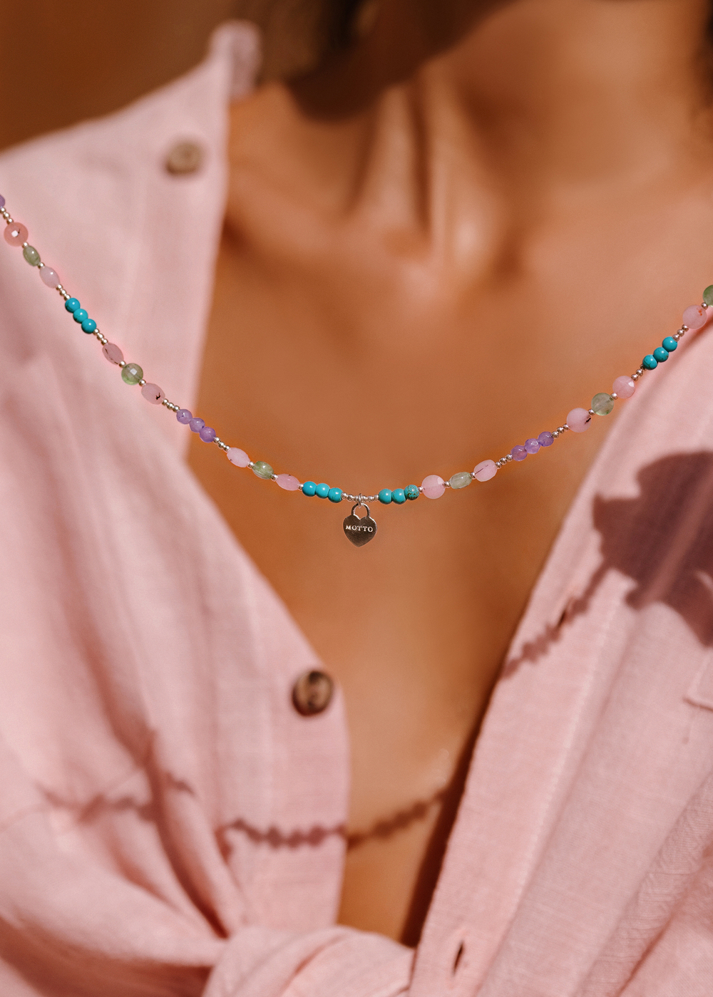 Колье-фенечка  "Комодо"