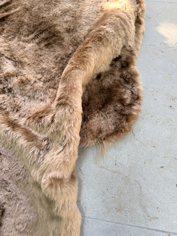 Ковер шкура натуральная овчина Меховой