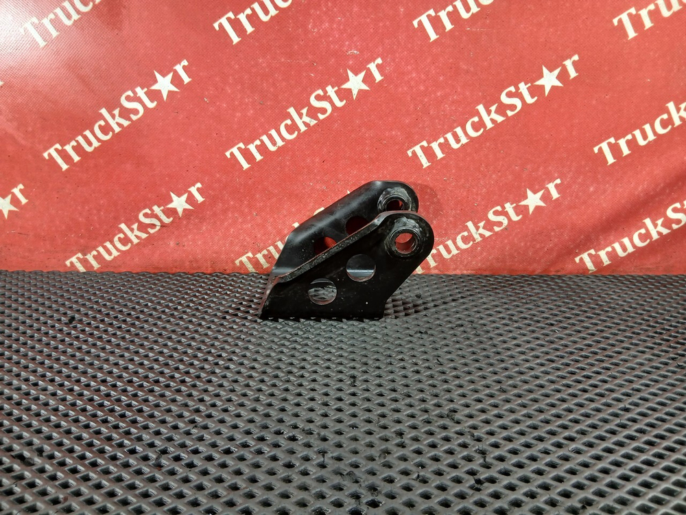 Кронштейн амортизатора заднего 2022г