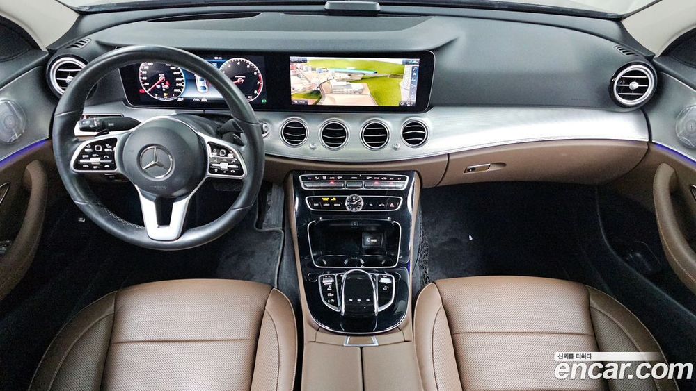 Mercedes-Benz E-Class W213 E300 4MATIC AMG Line (02.2020)