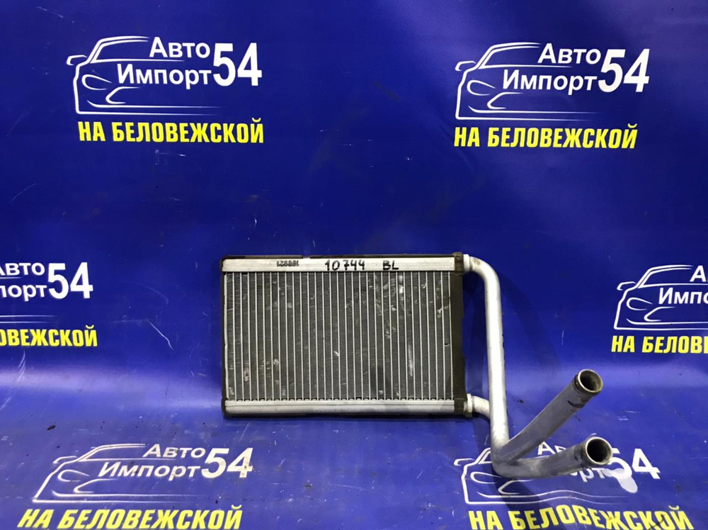 Радиатор печки Kia SORENTO 2002-2009