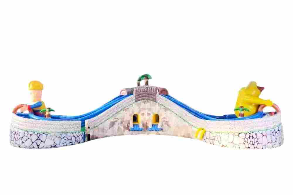 Надувной наземный аквапарк «Охотник и медведь» с тремя бассейнами, 30*30*7,4 м