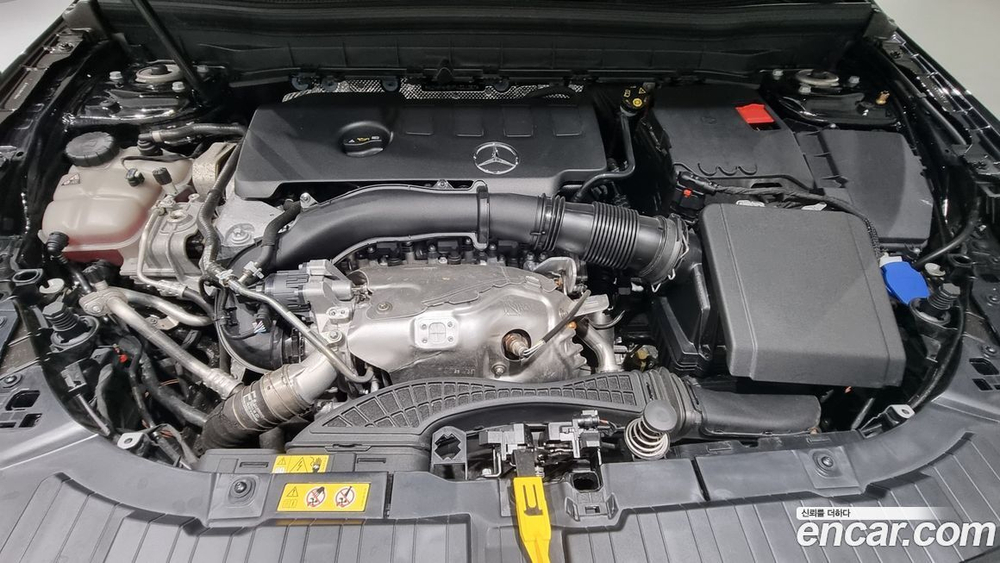 Mercedes-Benz GLB-Class X247 GLB250 4MATIC (09.2023)