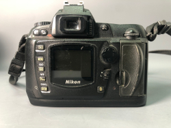 Nikon D70, 30500 кадров пробега